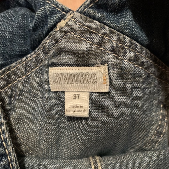 Gymboree bibs - Picture 3 of 3